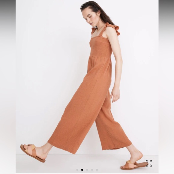 Madewell Sz.8 Lightspun Lucie Flutter-Sleeve Jumpsuit in the color mulled cider - Picture 3 of 12